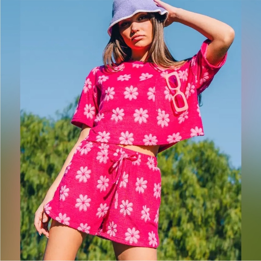 New In, Spring Terrycloth Pink 2 Piece Set Floral Crop Top and Shorts Small